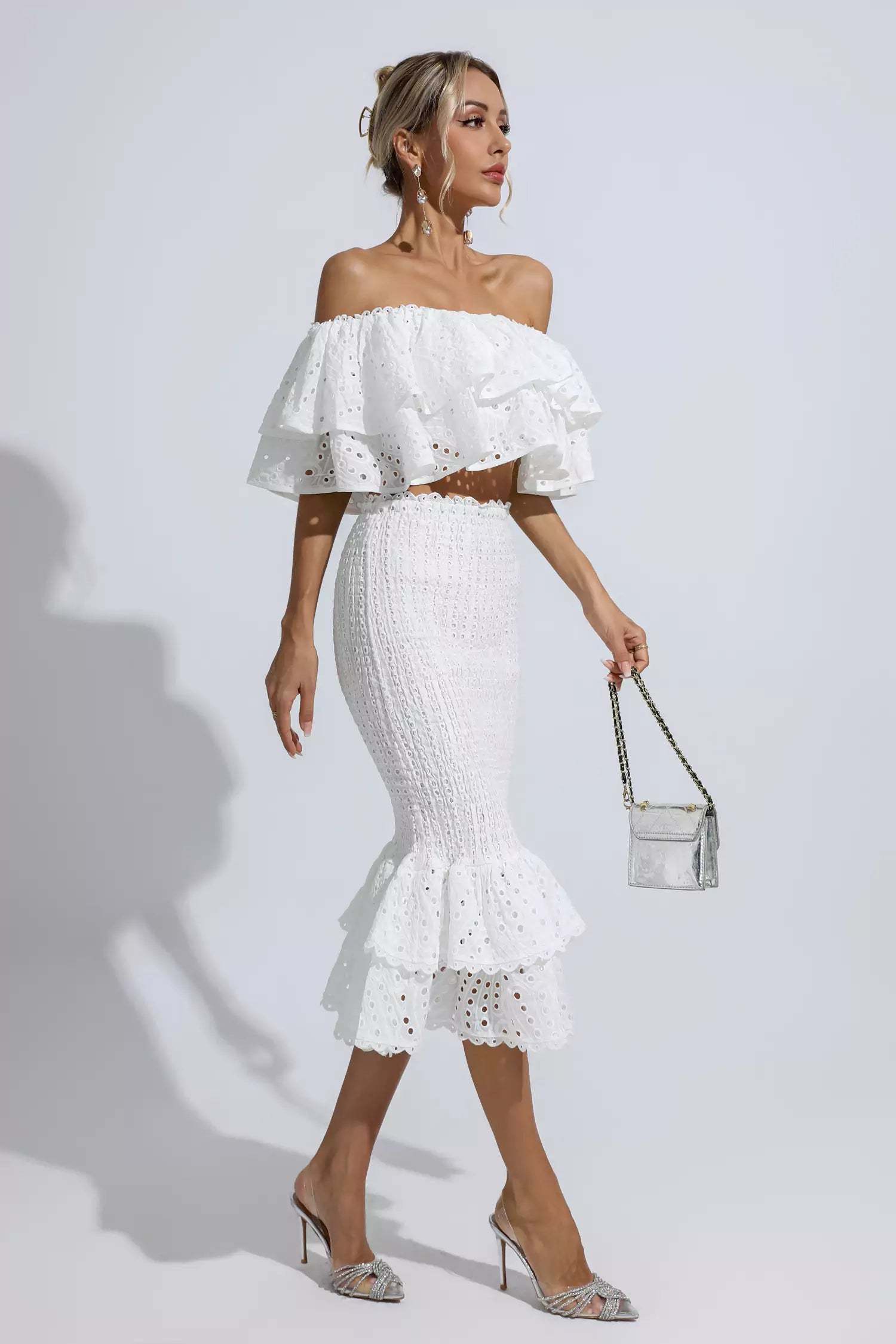 Winnie off shoulder ruffle set-White