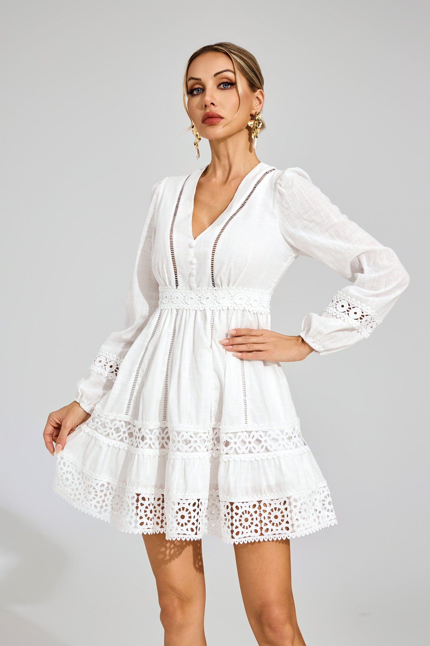 Geneviève lace Detail Mini Dress