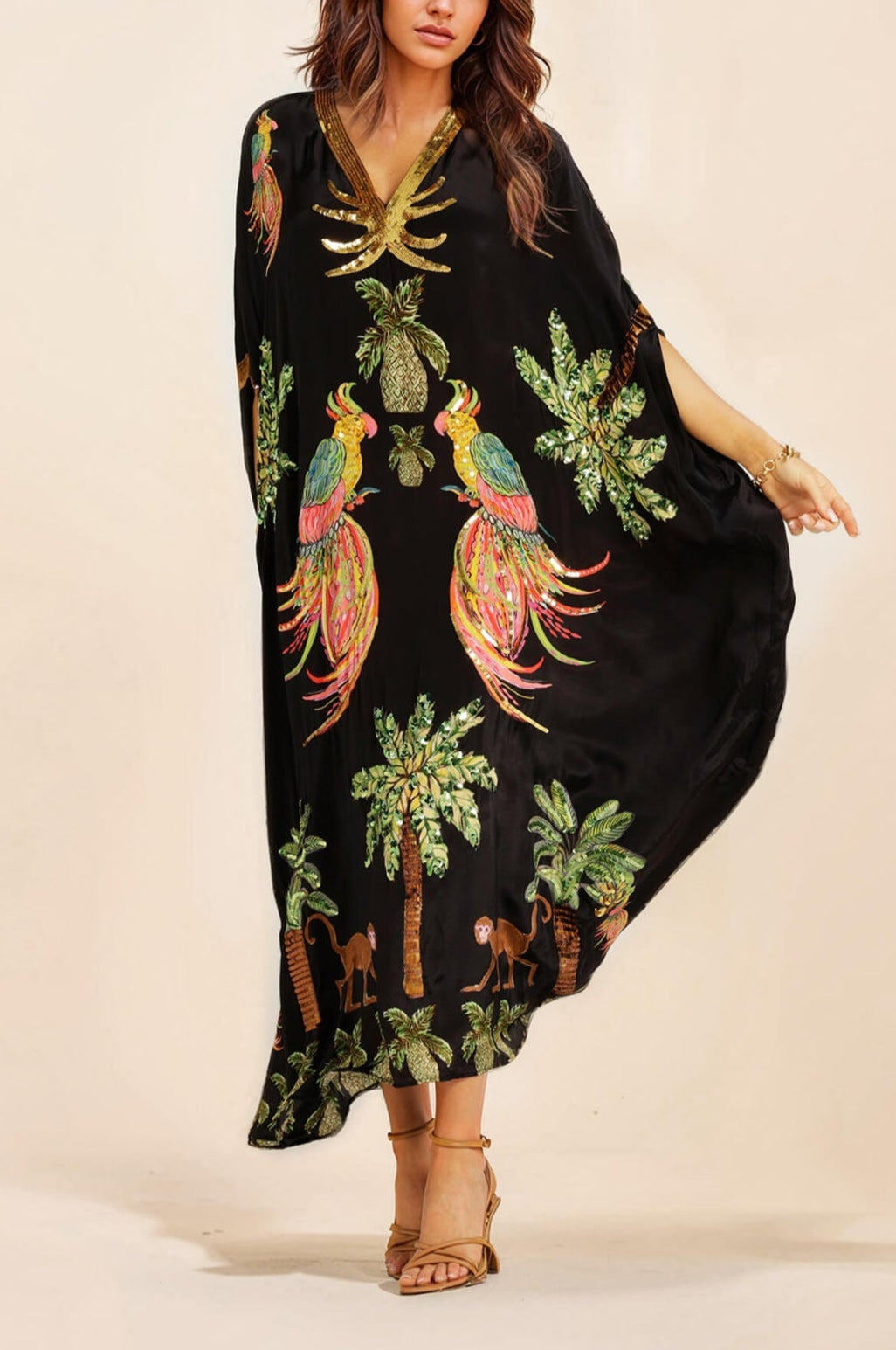 Robe unique à manches tombantes et imprimé cocotier