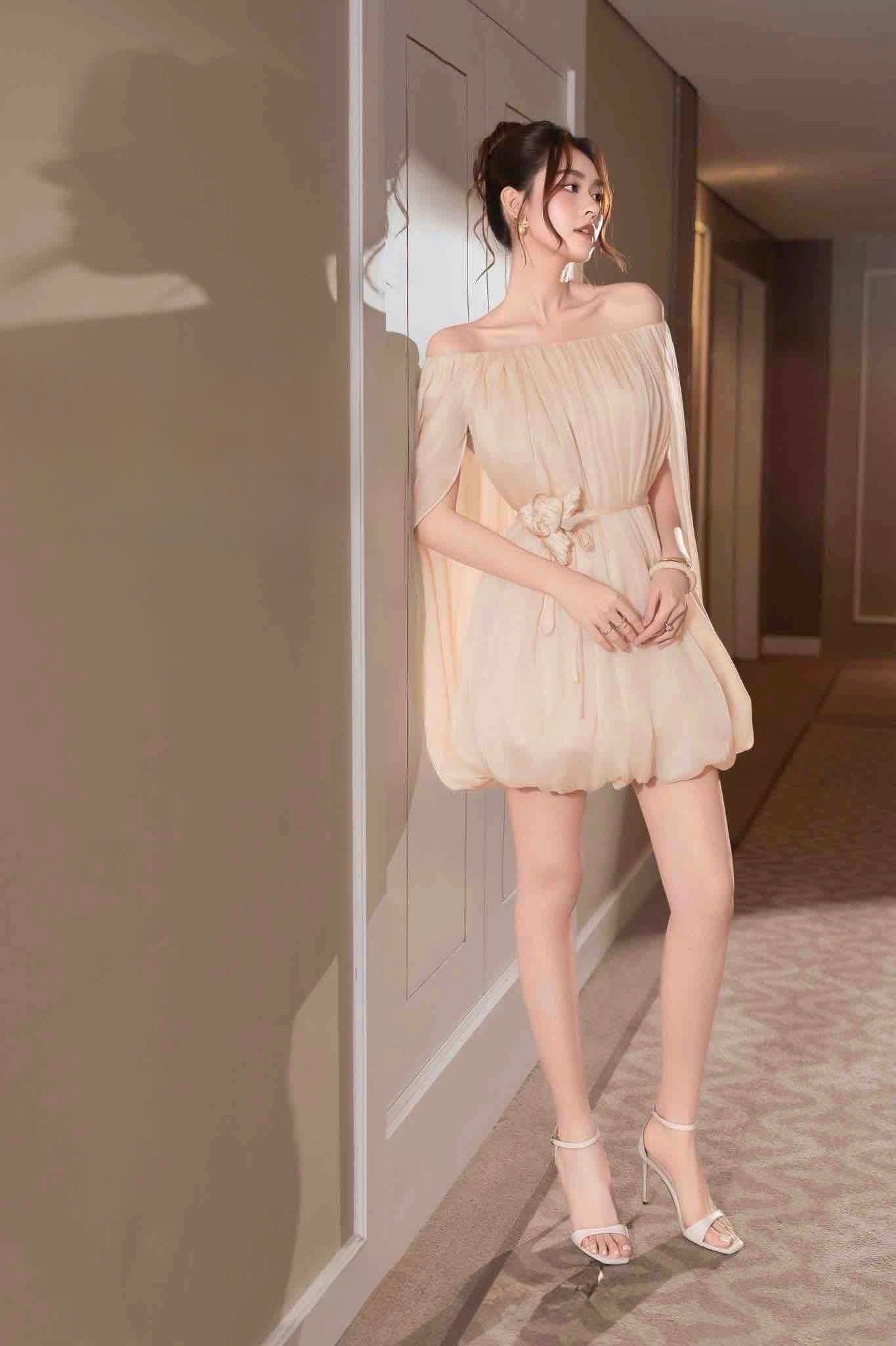 Daisy mini dress