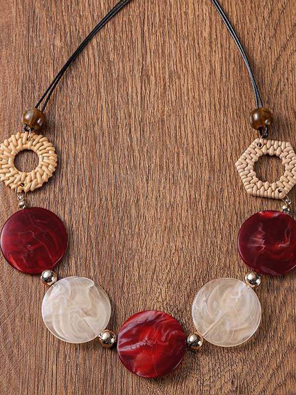 Vintage Vacation Style Necklace Red F