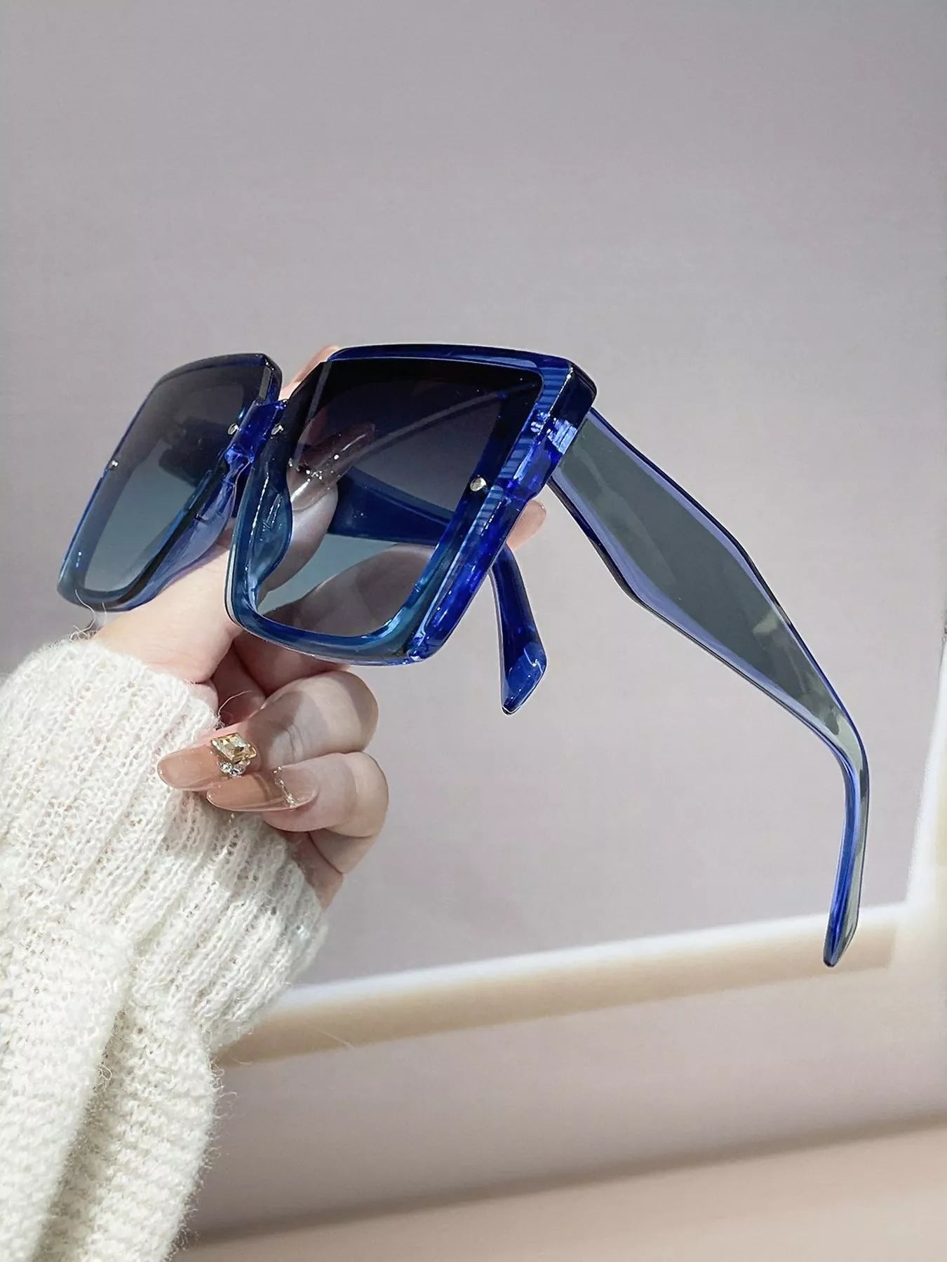 Oversized Square Sunglasses UV400 | Lightweight PC Frame