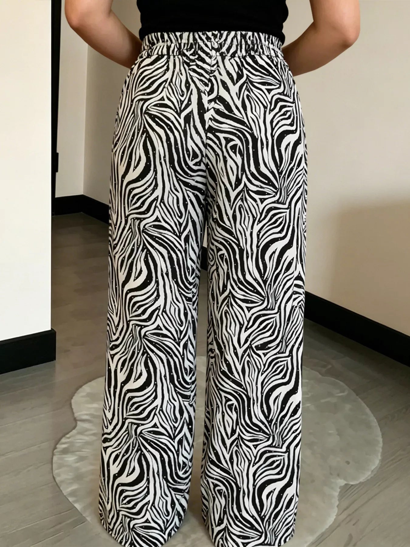 Drawstring Wide-Leg Pants