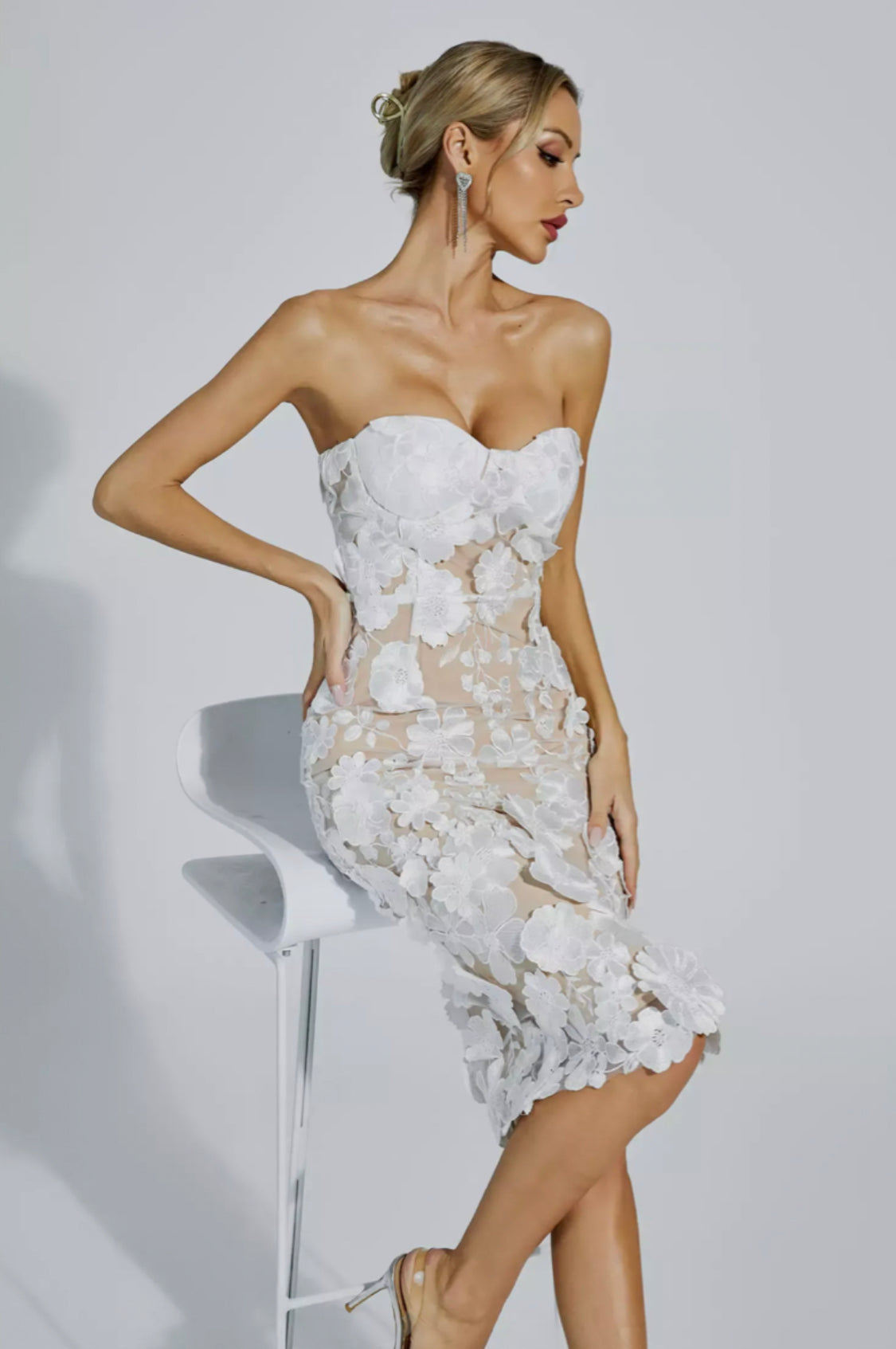 Anais flower lace midi dress