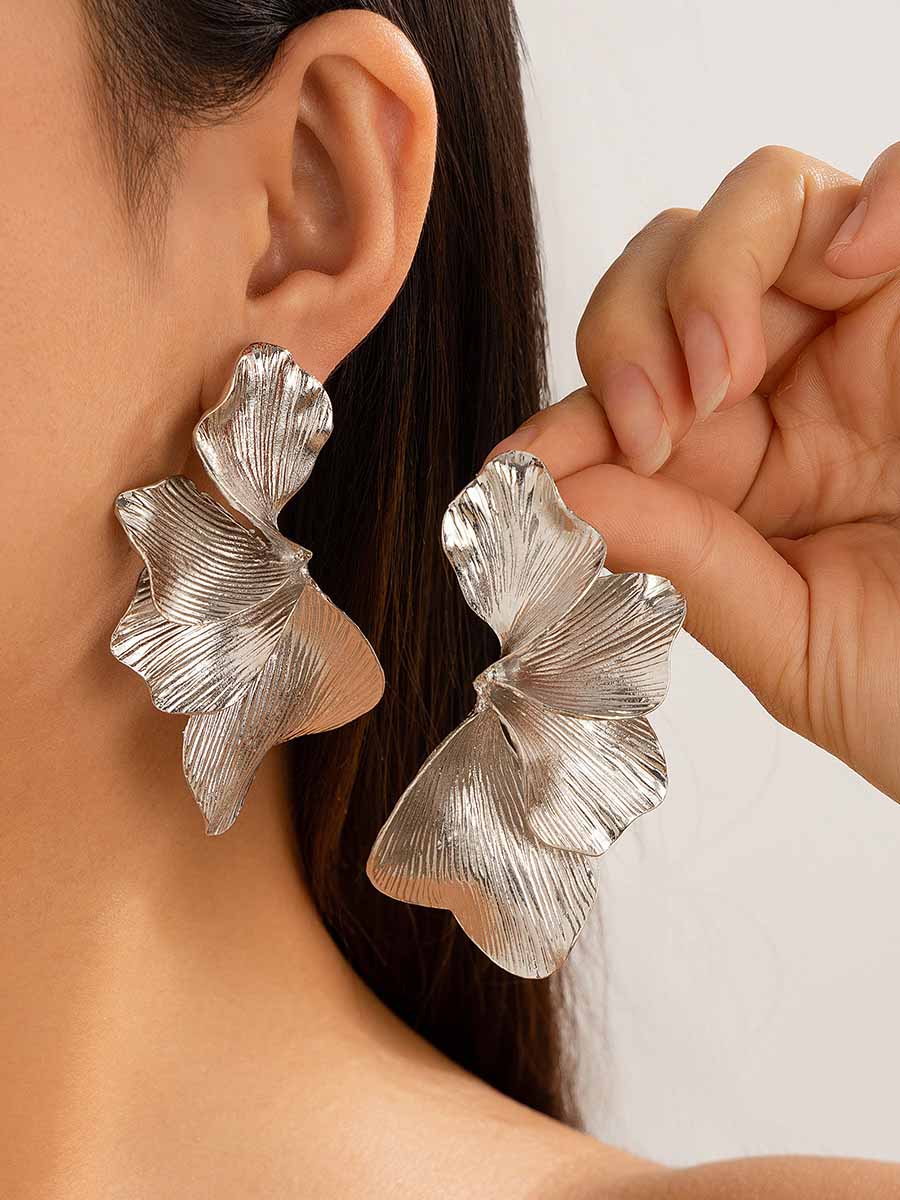 Vintage Flower Earrings Silver