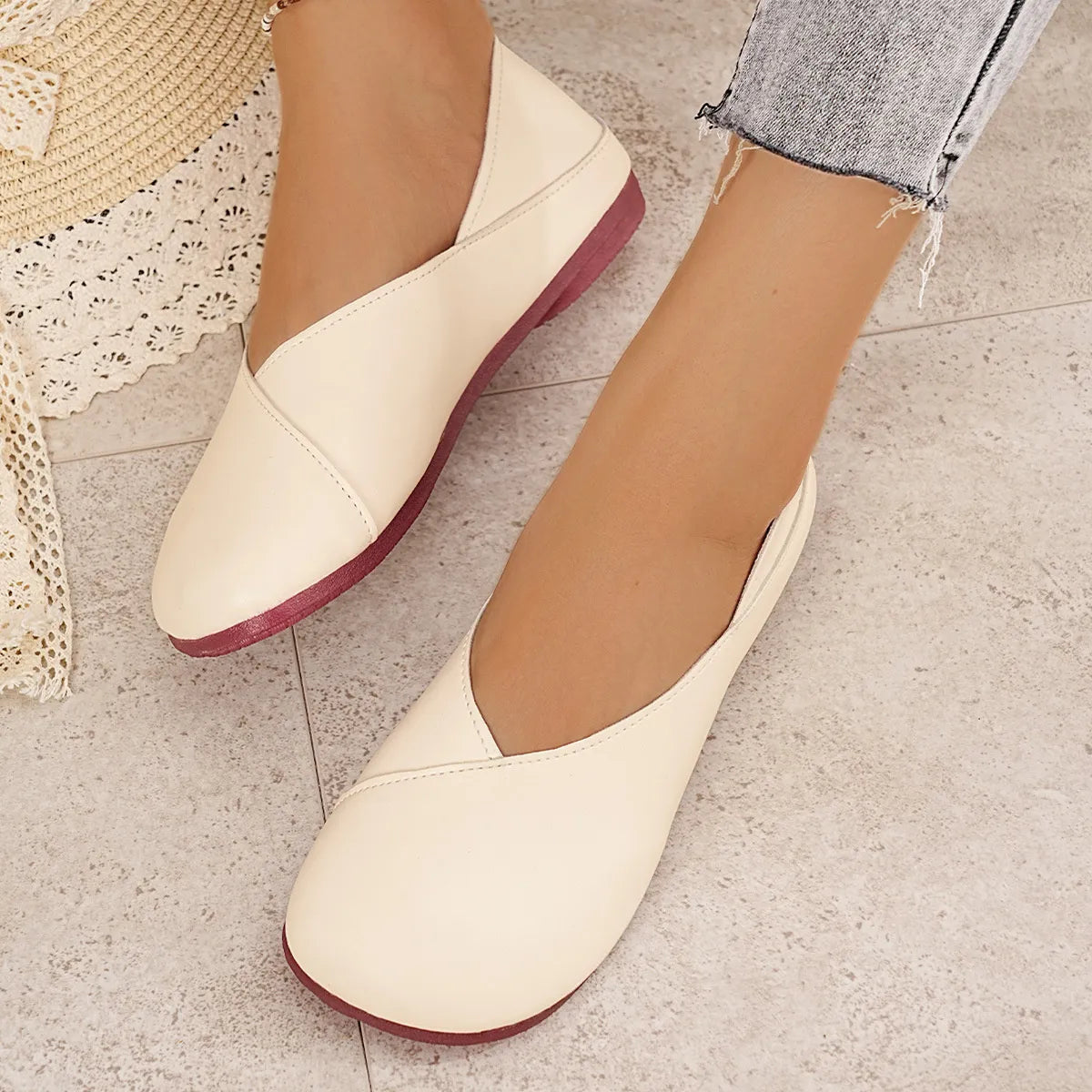Women’s Round Toe Flats Slip-On Shoes – Comfortable Casual Ballet Loafers