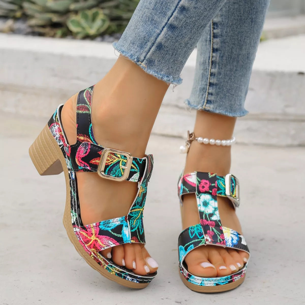 Floral Print Buckle Ankle Strap Block Heel Sandals