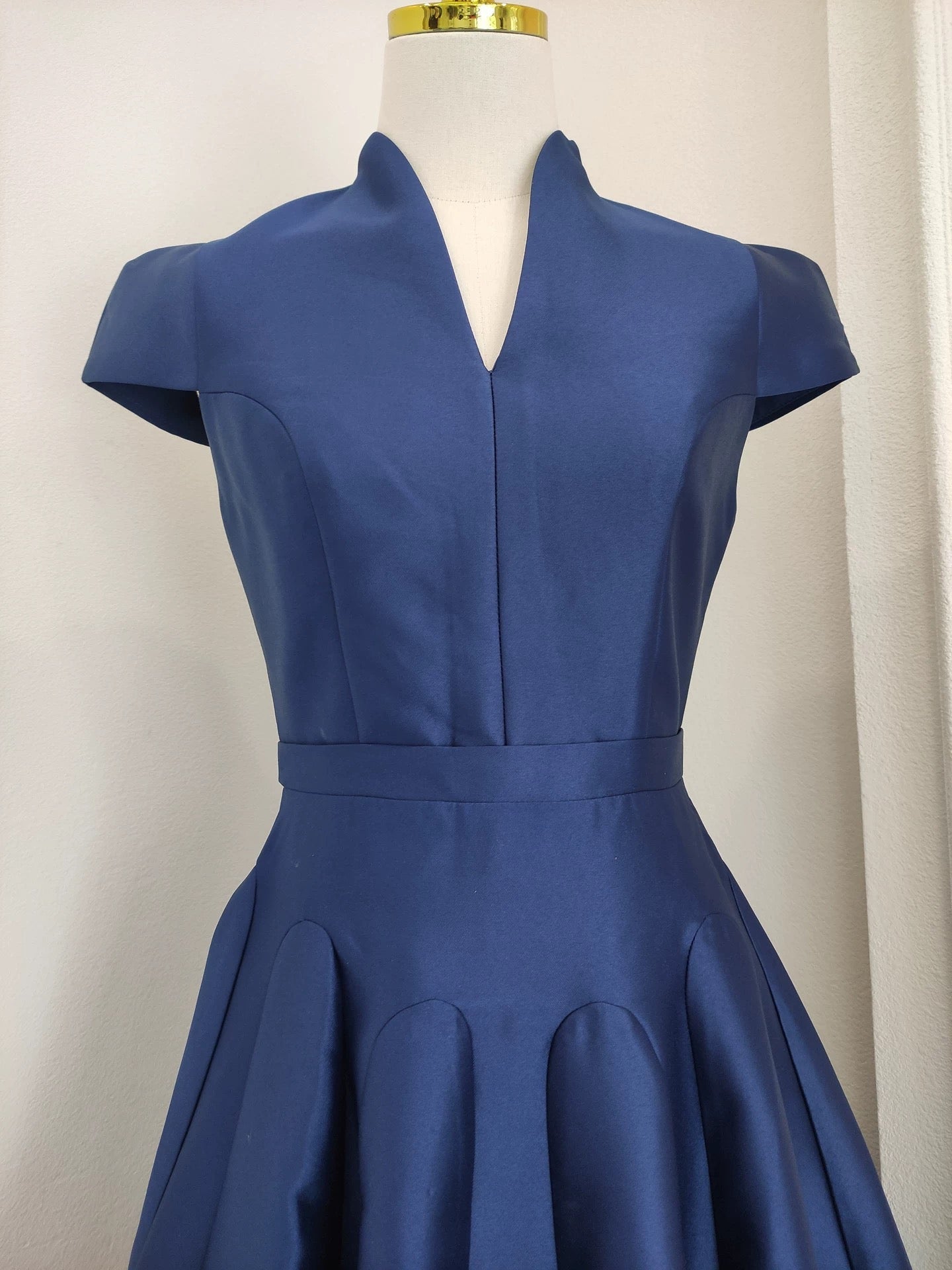 Renée Vintage Pleated Midi Dress Size L