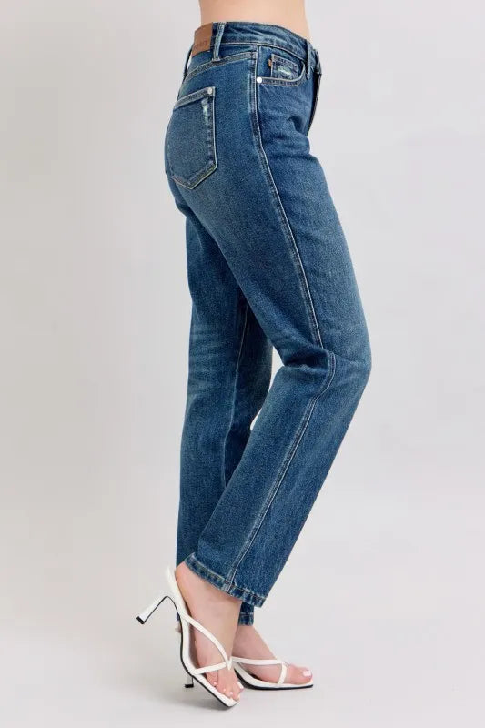 Plus Size High Rise Rigid Magic Straight Leg Jeans