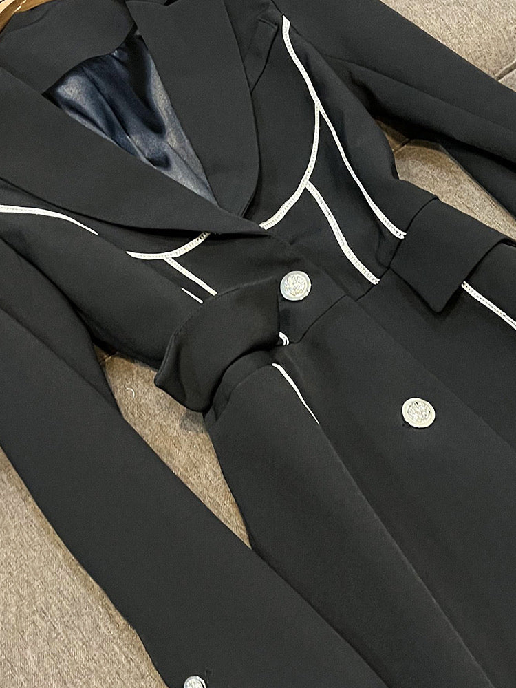 Aella black long coat