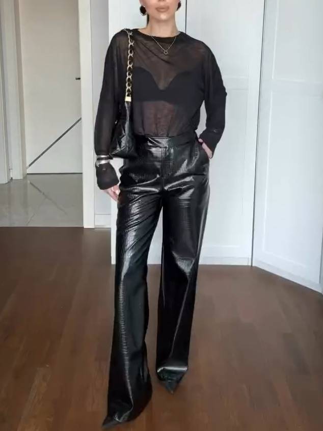 Minimalist Perspective T-shirt And Leather Pants Suit Black