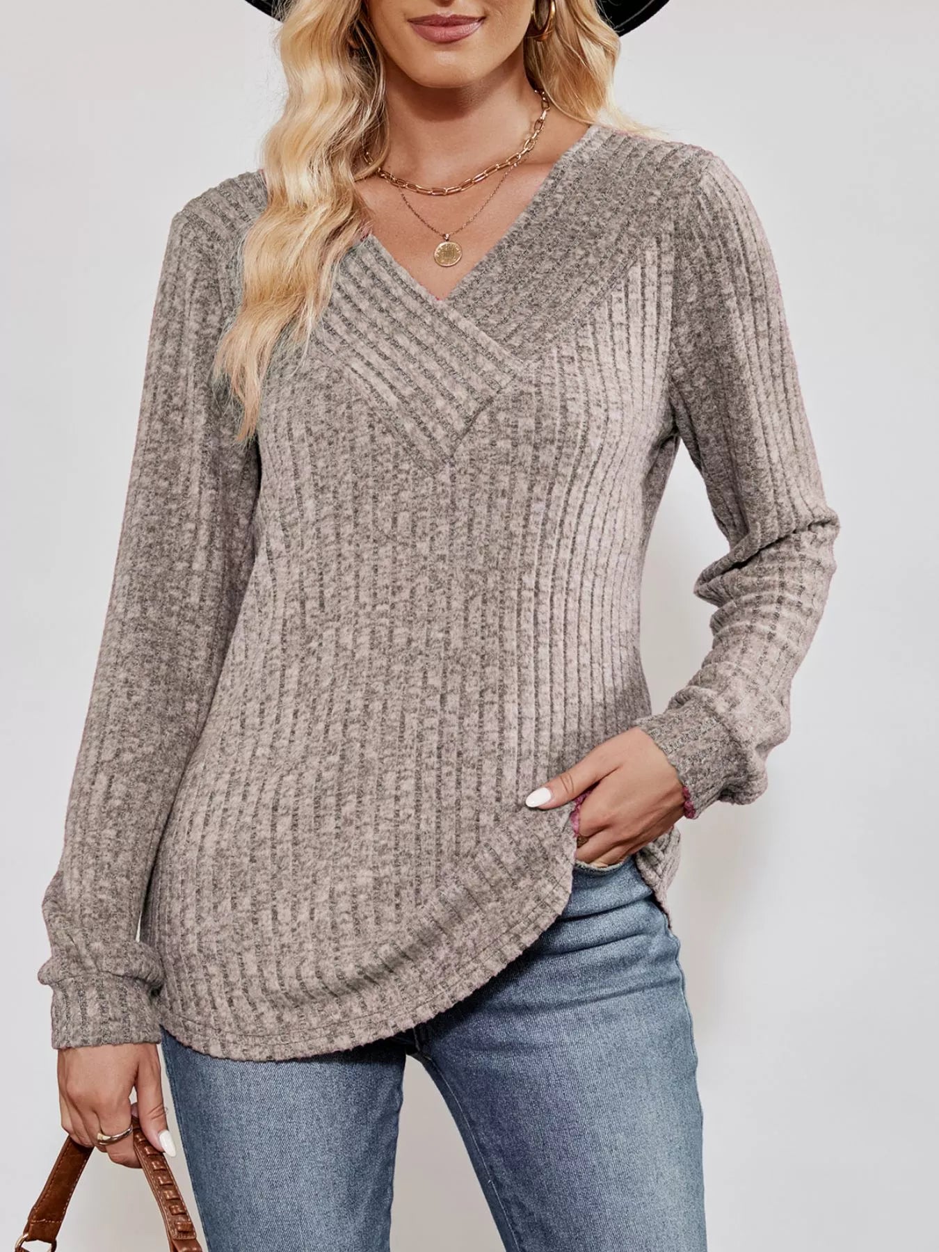 Ribbed Knit V-Neck Long Sleeve T-Shirt