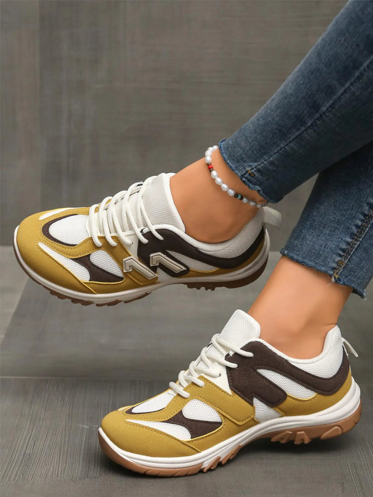 Contrast Lace Up Athletic