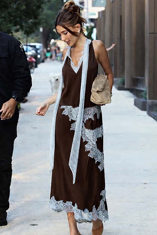 Casually Sophisticated Sleeveless Lace Set