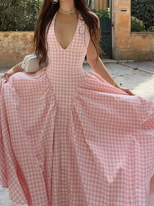 Halter Maxi Dress = Breeze