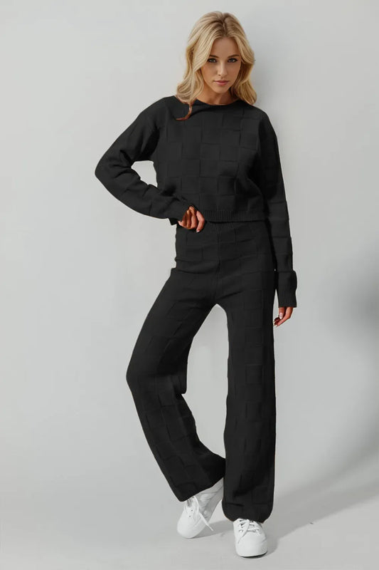 Trendy Checkered Round Neck Top & Pants Set