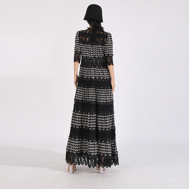 Black short sleeves maxi dress
