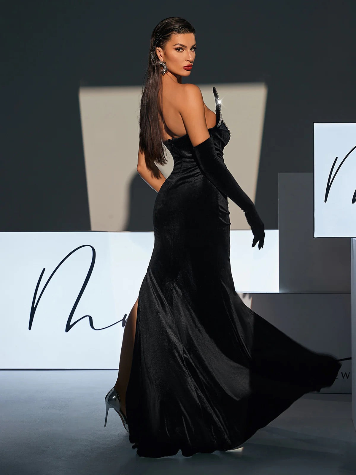 Wave crystal velvet maxi dress