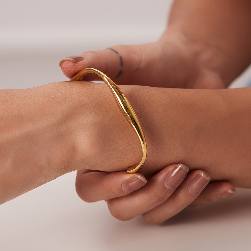 LILLY BRACELET
