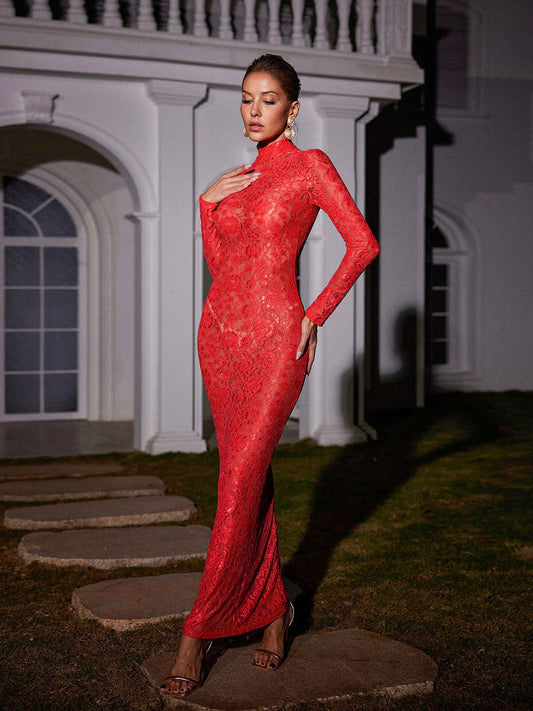 Médiane lace maxi dress