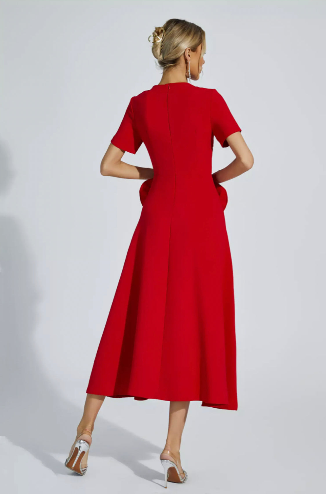 Greta flower red midi dress Size S