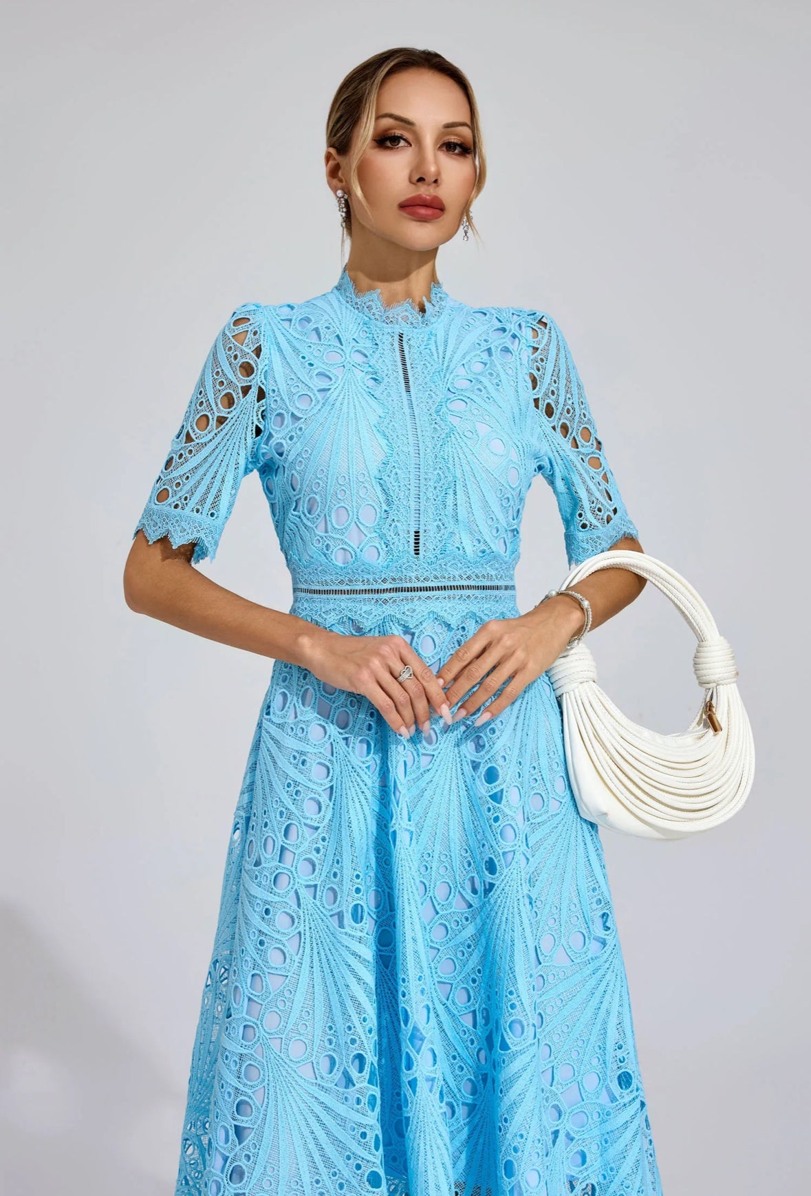 Cutout lace blue midi dress