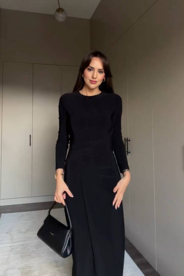 Pleated Front Slit Maxi Dress Black