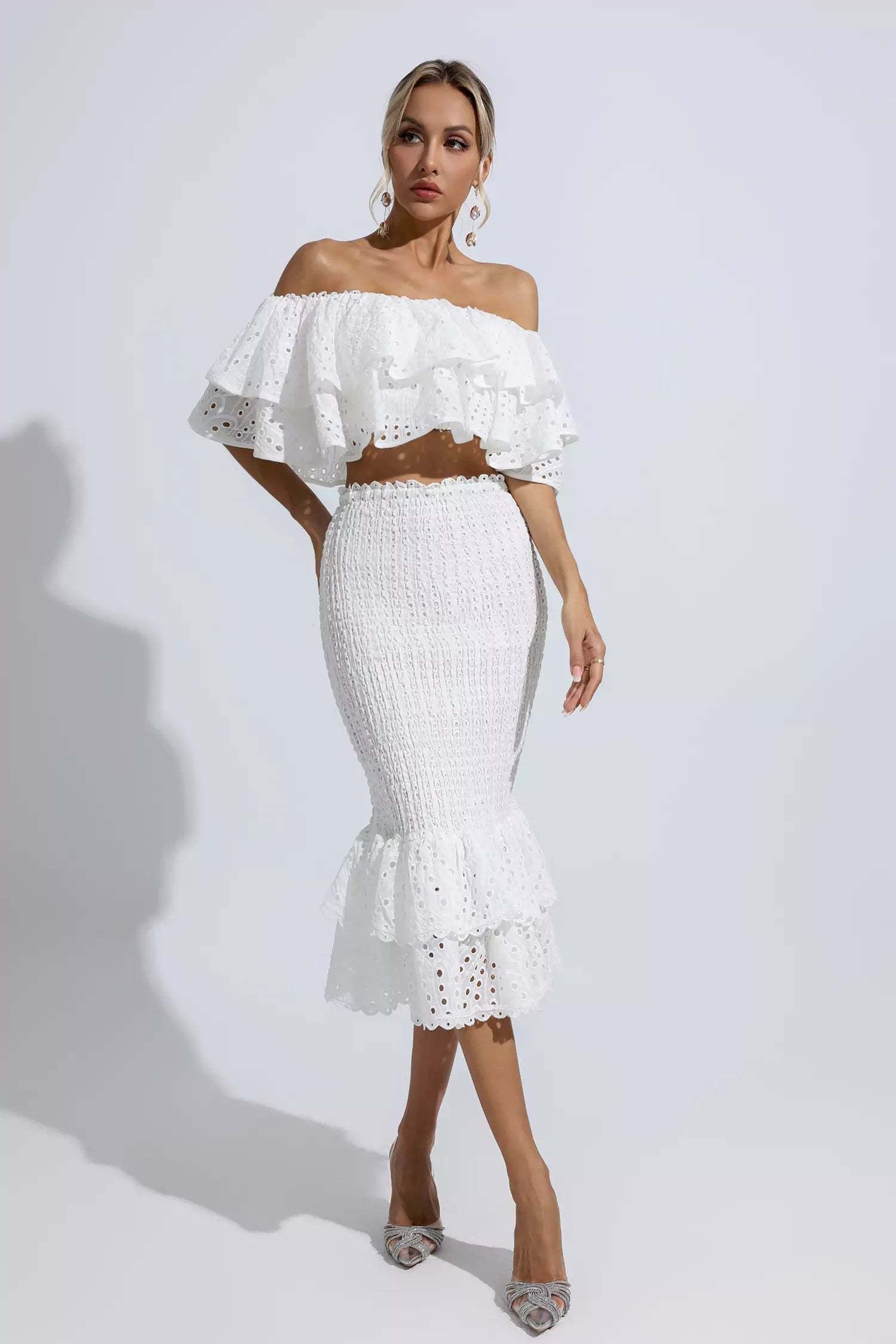 Winnie off shoulder ruffle set-White