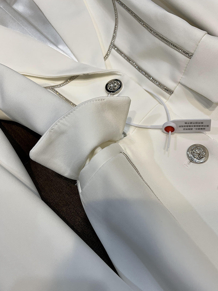 Aella white long coat