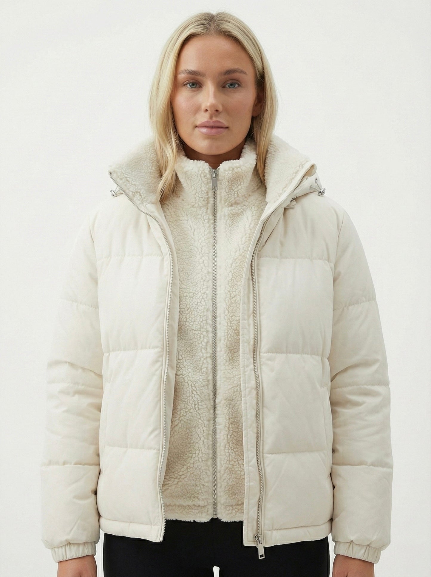 Joane | Hooded Short Puffer Jacket with Plush Lining