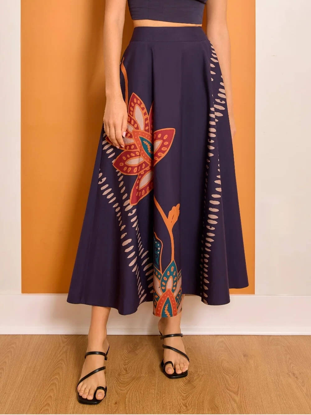 Exquisite Floral Print A-Line Pockets High-Waist Midi Skirt Navy Blue