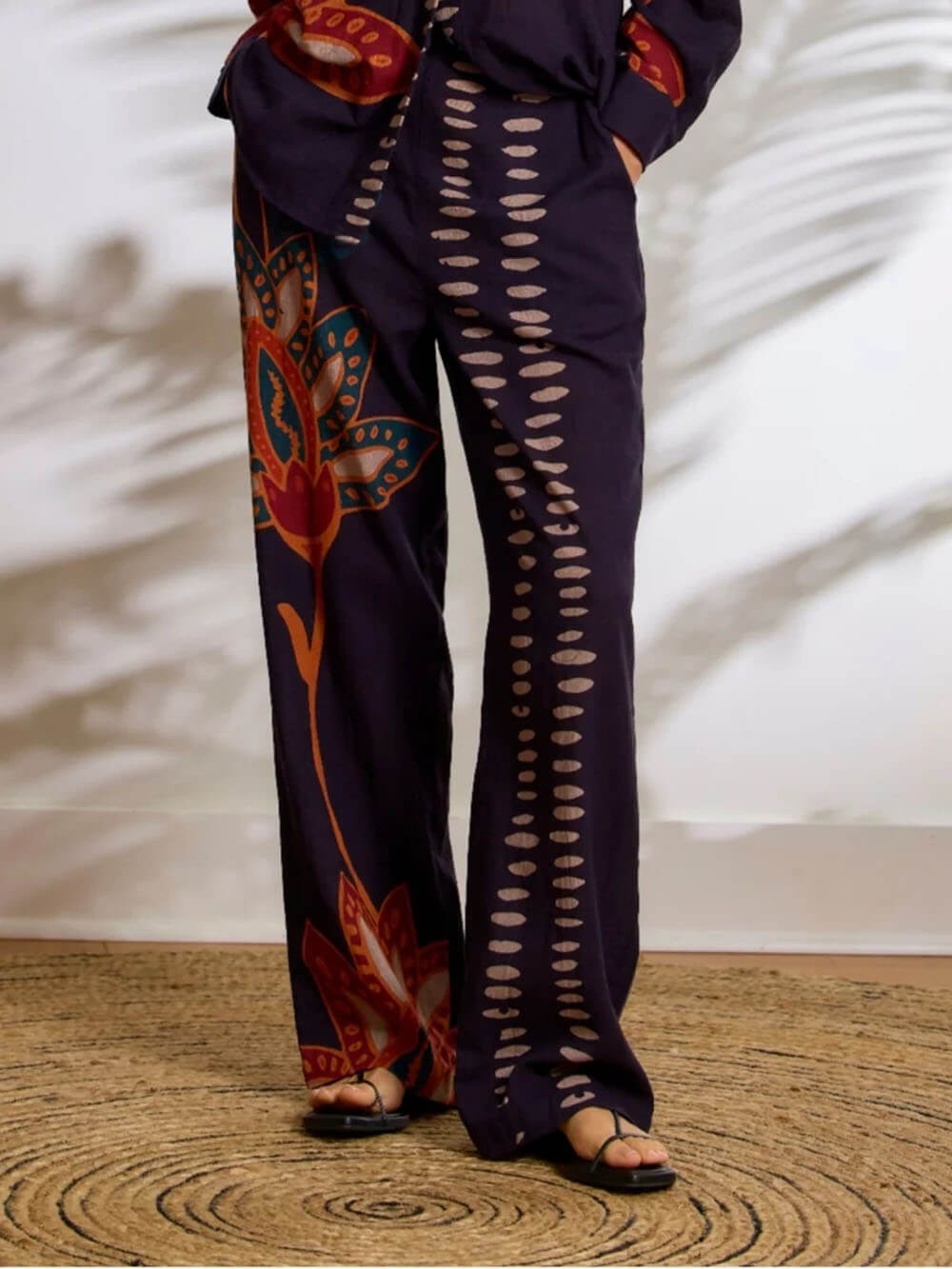 Exquisite Floral Print Linen Elastic Waist Loose Pocket Trousers Navy Blue