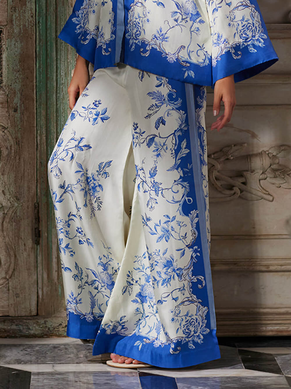 Chic Digital Print Wide-Leg Pants Blue