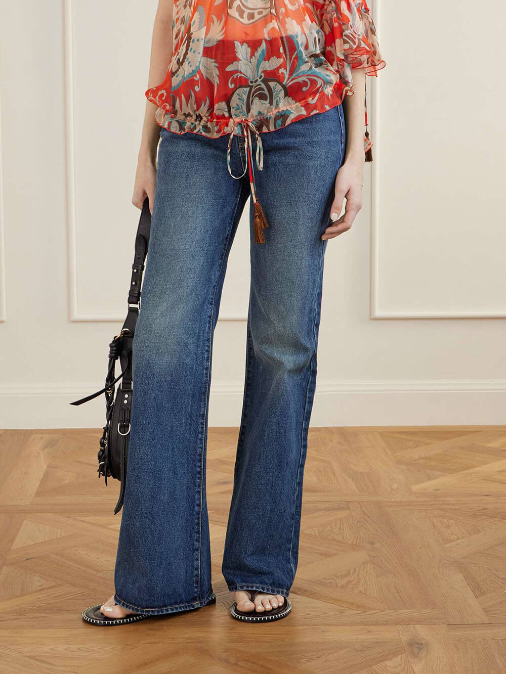 Modern High-Waisted Flare Jeans Blue