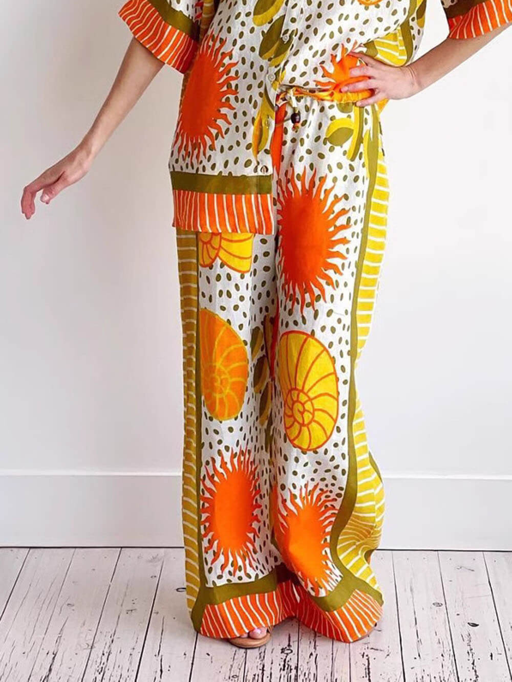 Casual Unique Satin Sun Print Loose Elastic Waist Drawstring Pocket Wide Leg Pants Yellow