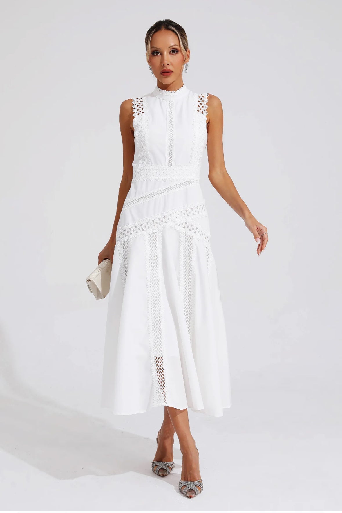 Sleeveless white maxi dress