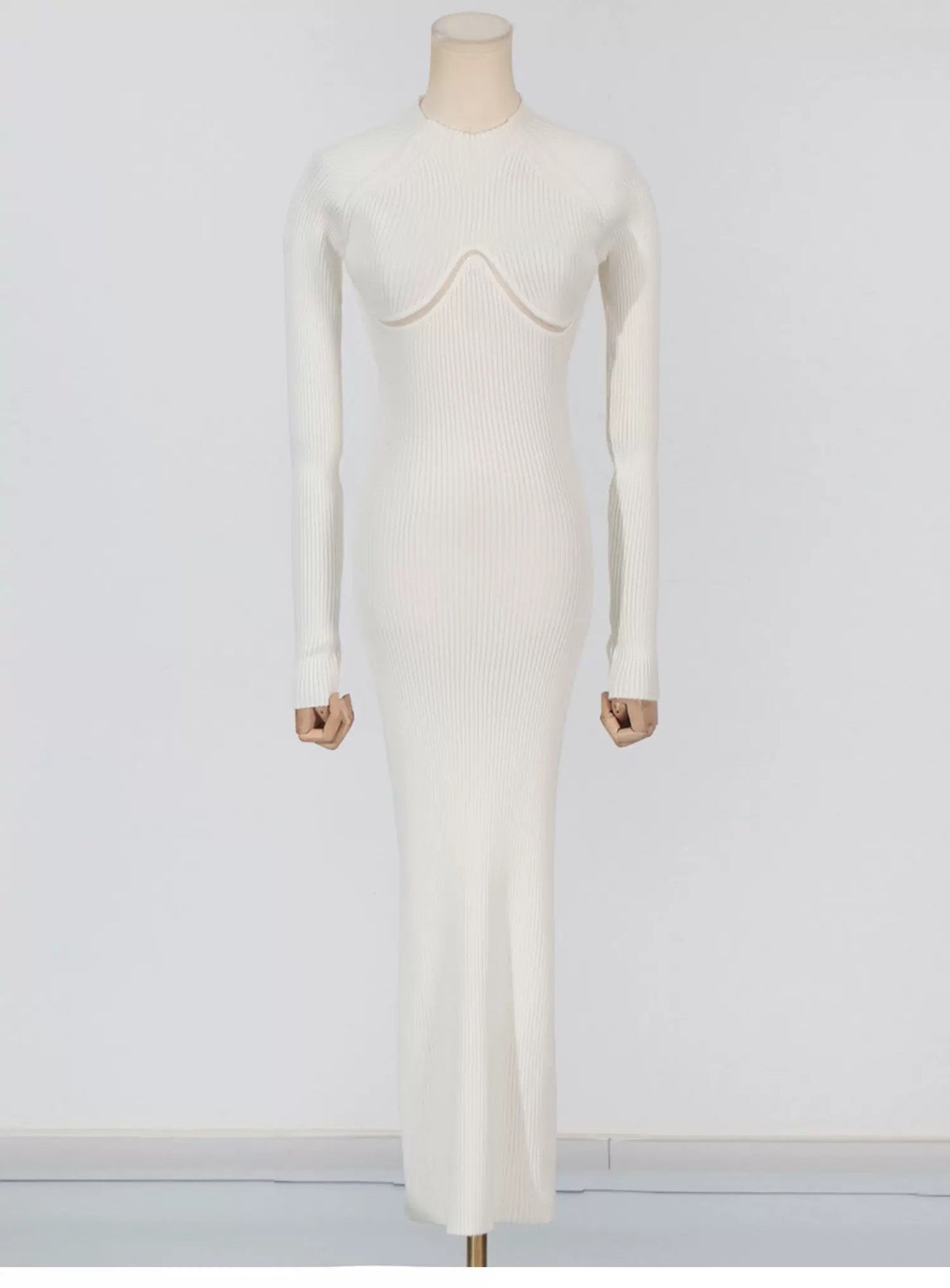 Knitted backless midi dress