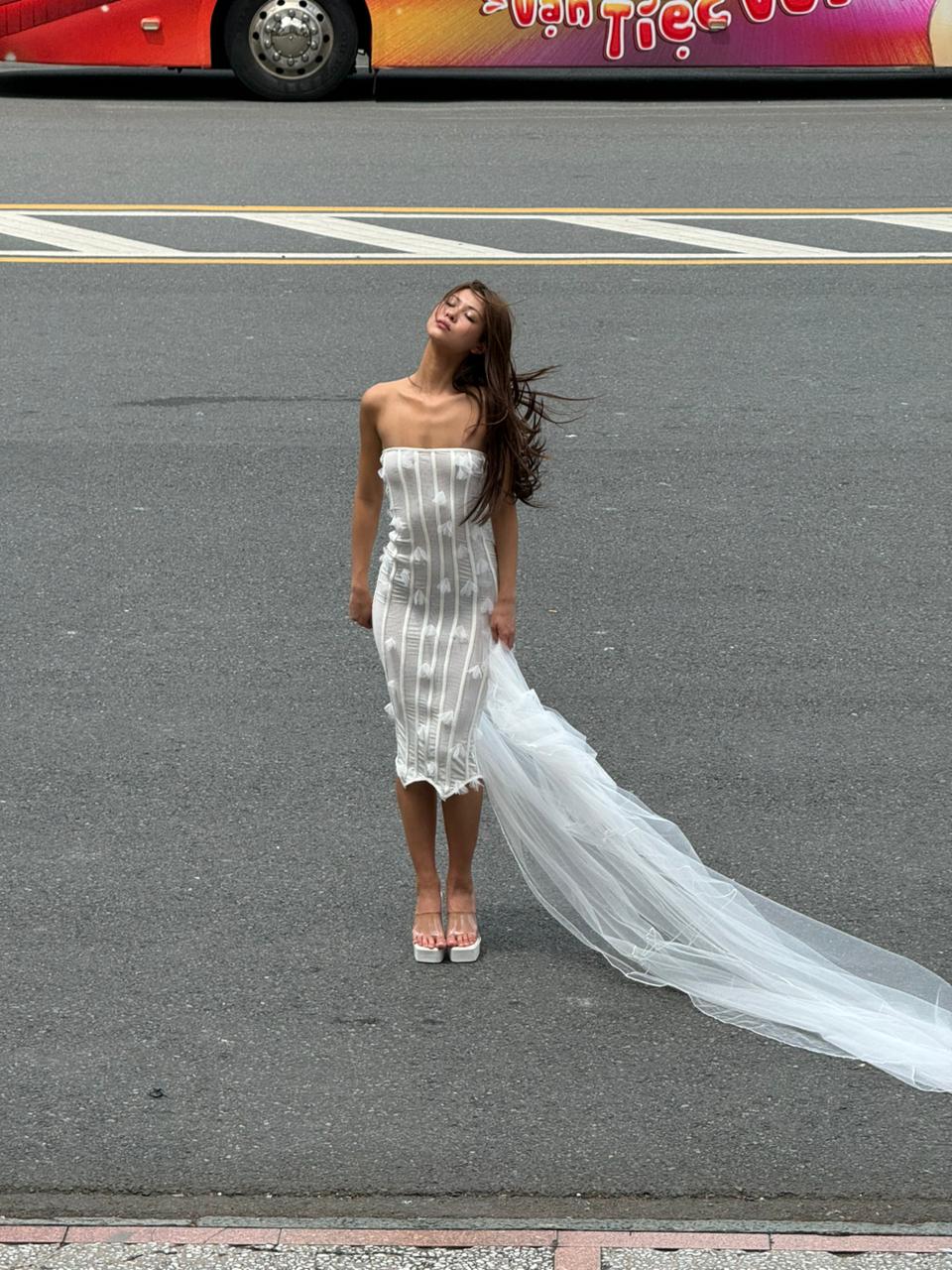 Vie midi dress