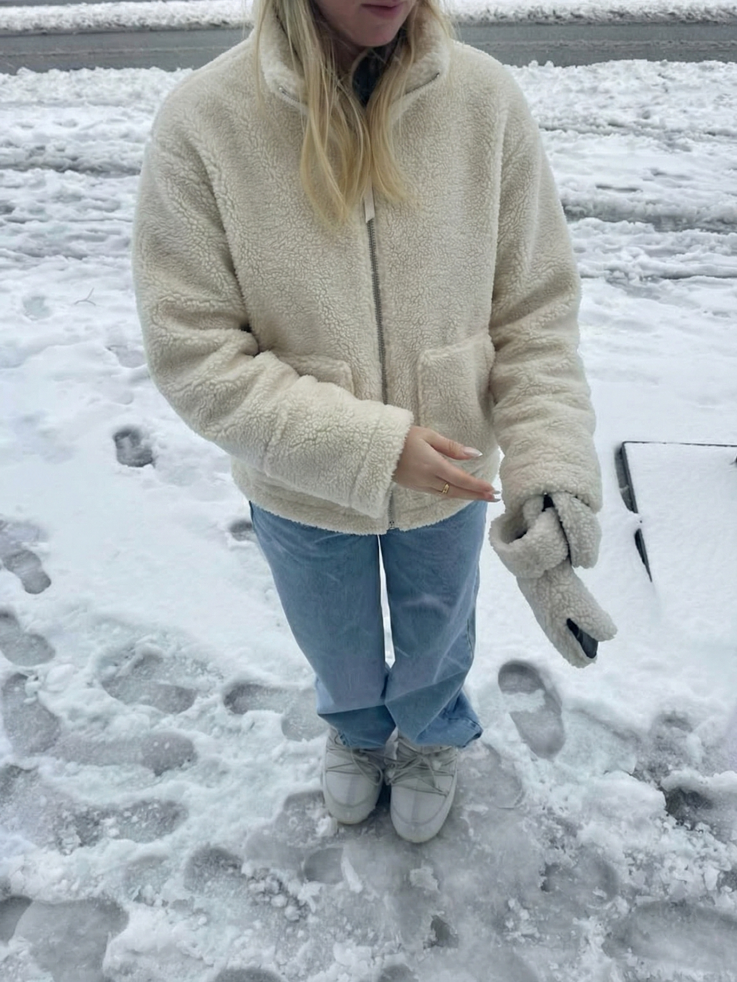 Maddy | Teddy Fleece Zip-Up Waterproof Jacket with High Neck