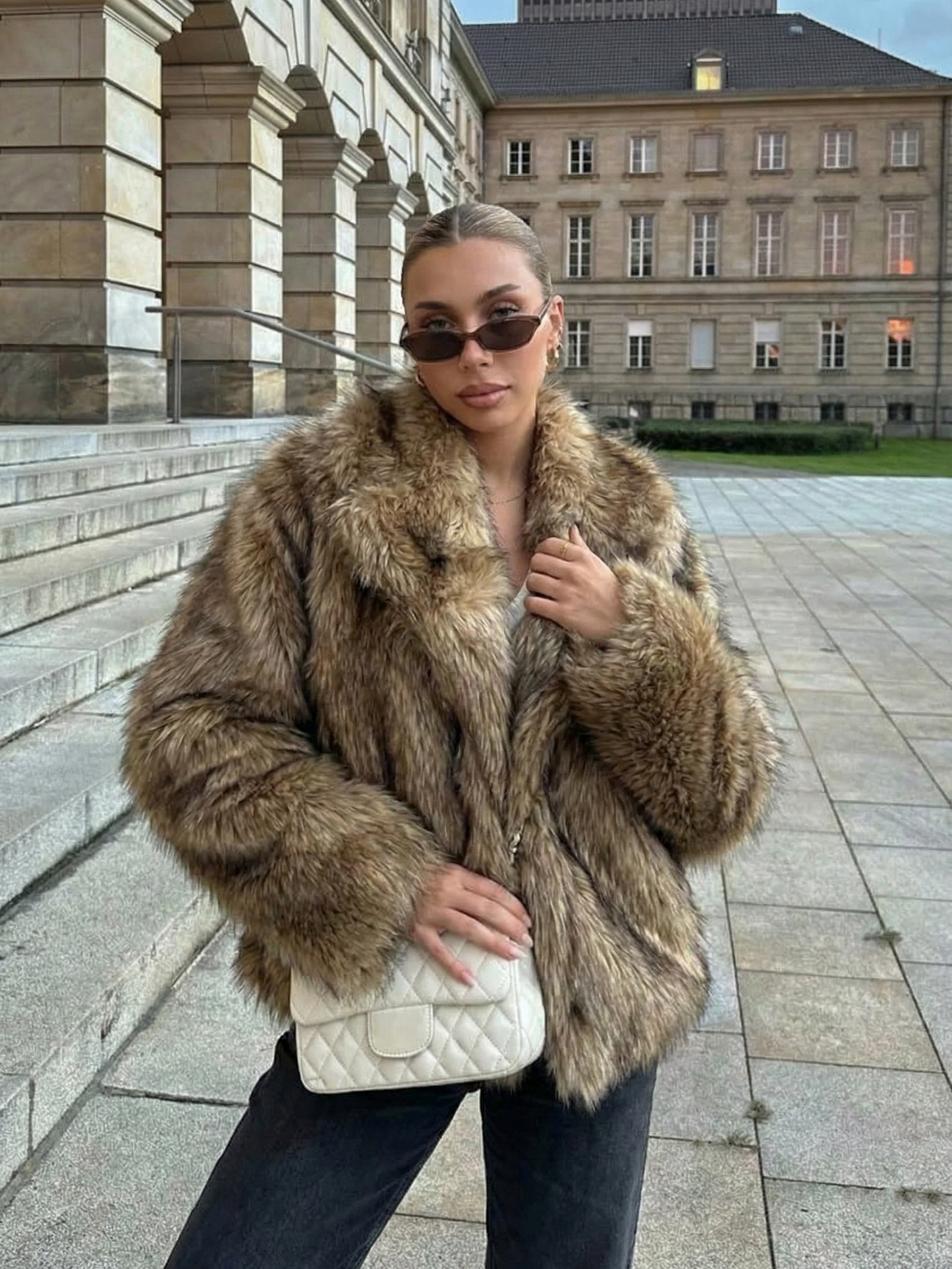 Emily | Faux Fur Cropped Winter Jacket