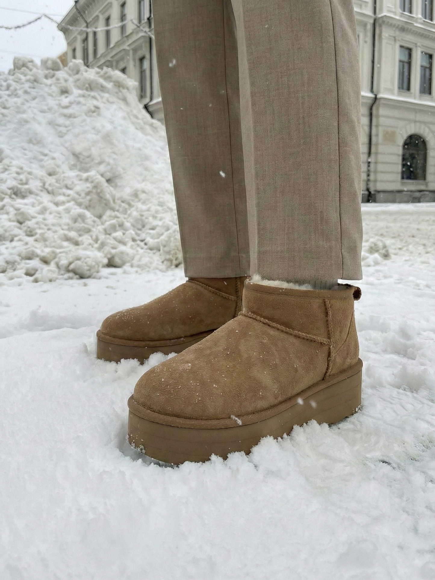 Suede-Effect Platform Boots with Faux Fur Lining