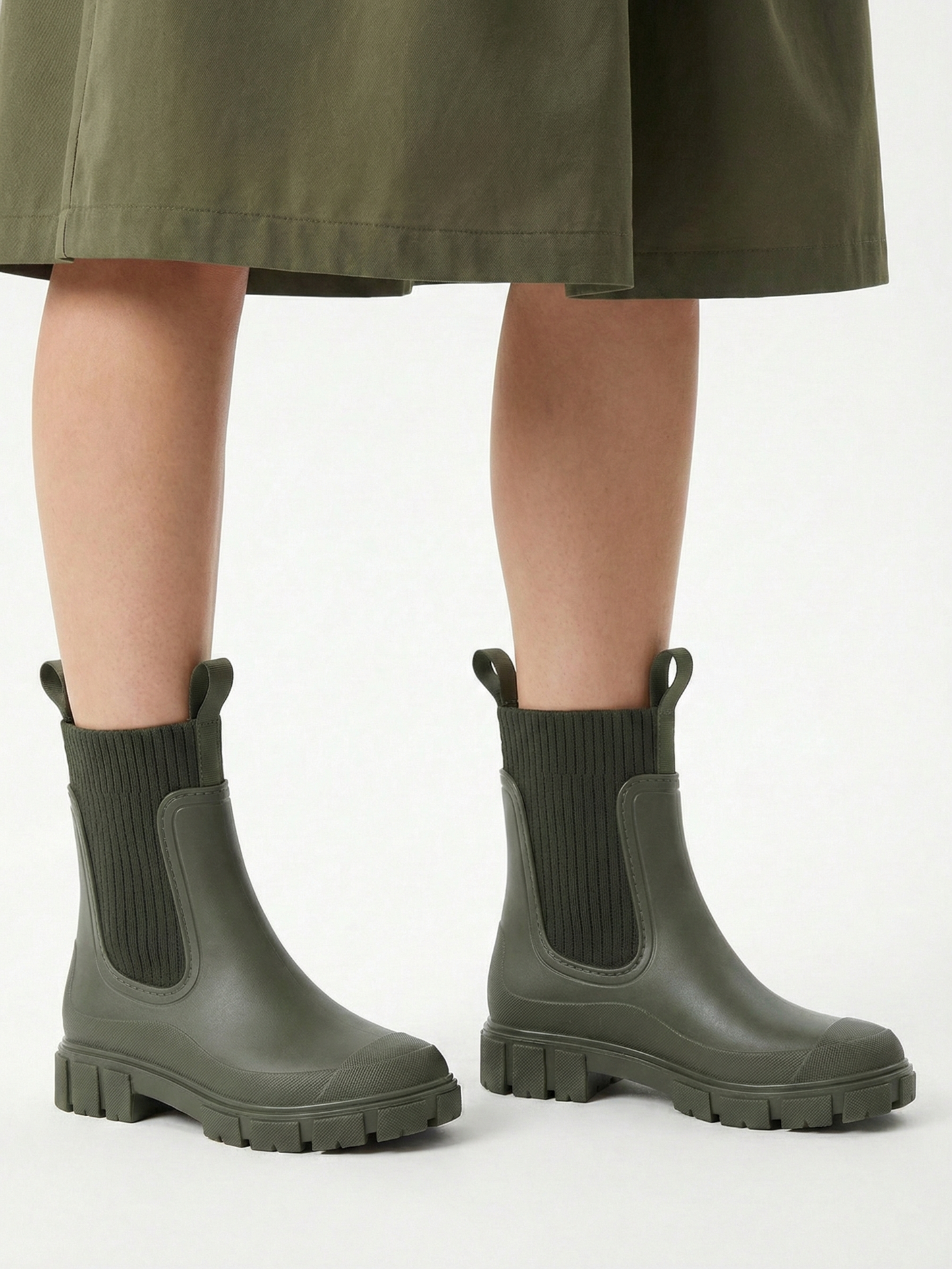 Belarus | Chunky Chelsea Ankle Boots