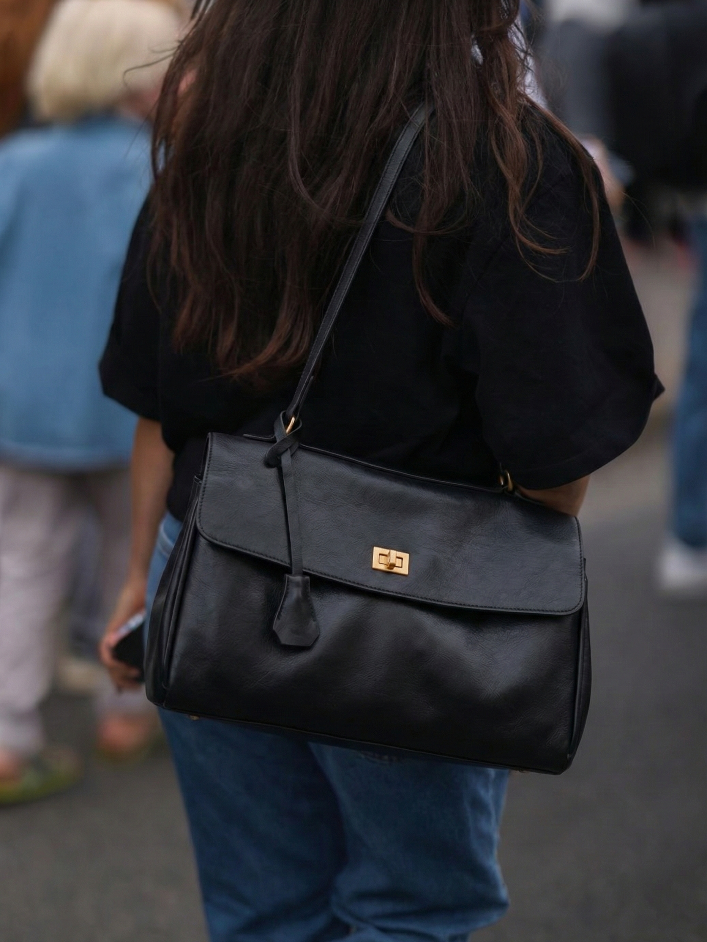 Cecil | Structured Shoulder Bag