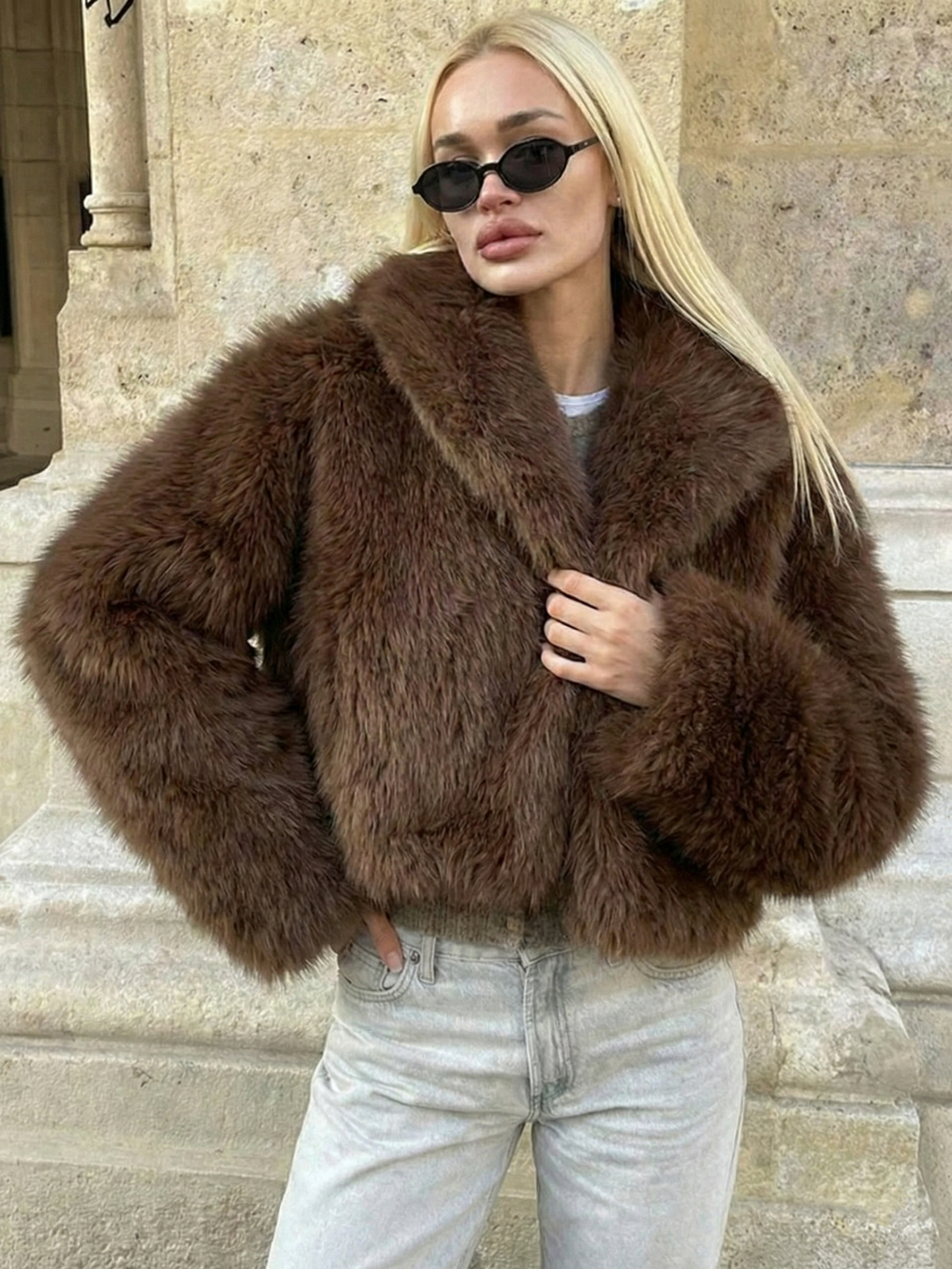 Ayla | Cropped Faux Fur Jacket with Wide Collar