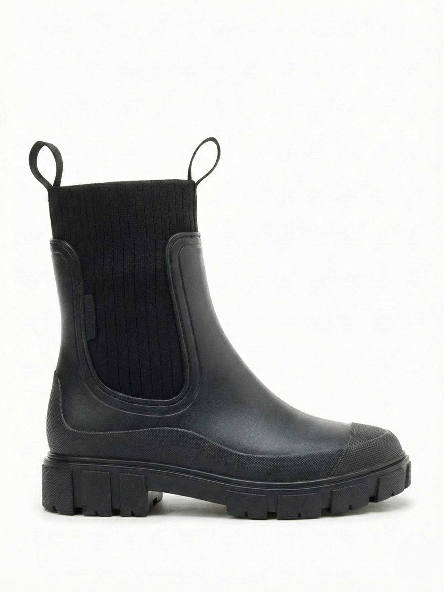 Belarus | Chunky Chelsea Ankle Boots