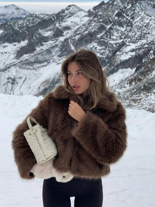 Ayla | Cropped Faux Fur Jacket with Wide Collar