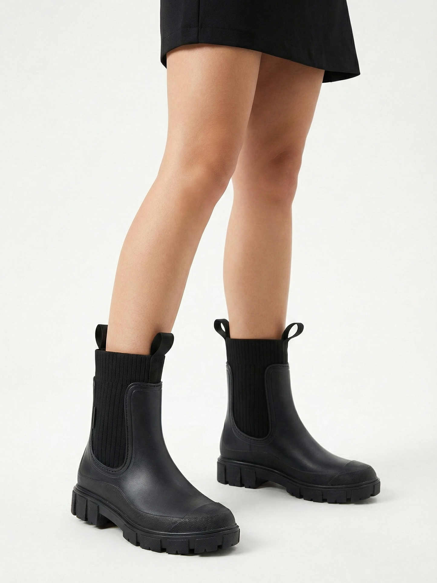 Belarus | Chunky Chelsea Ankle Boots
