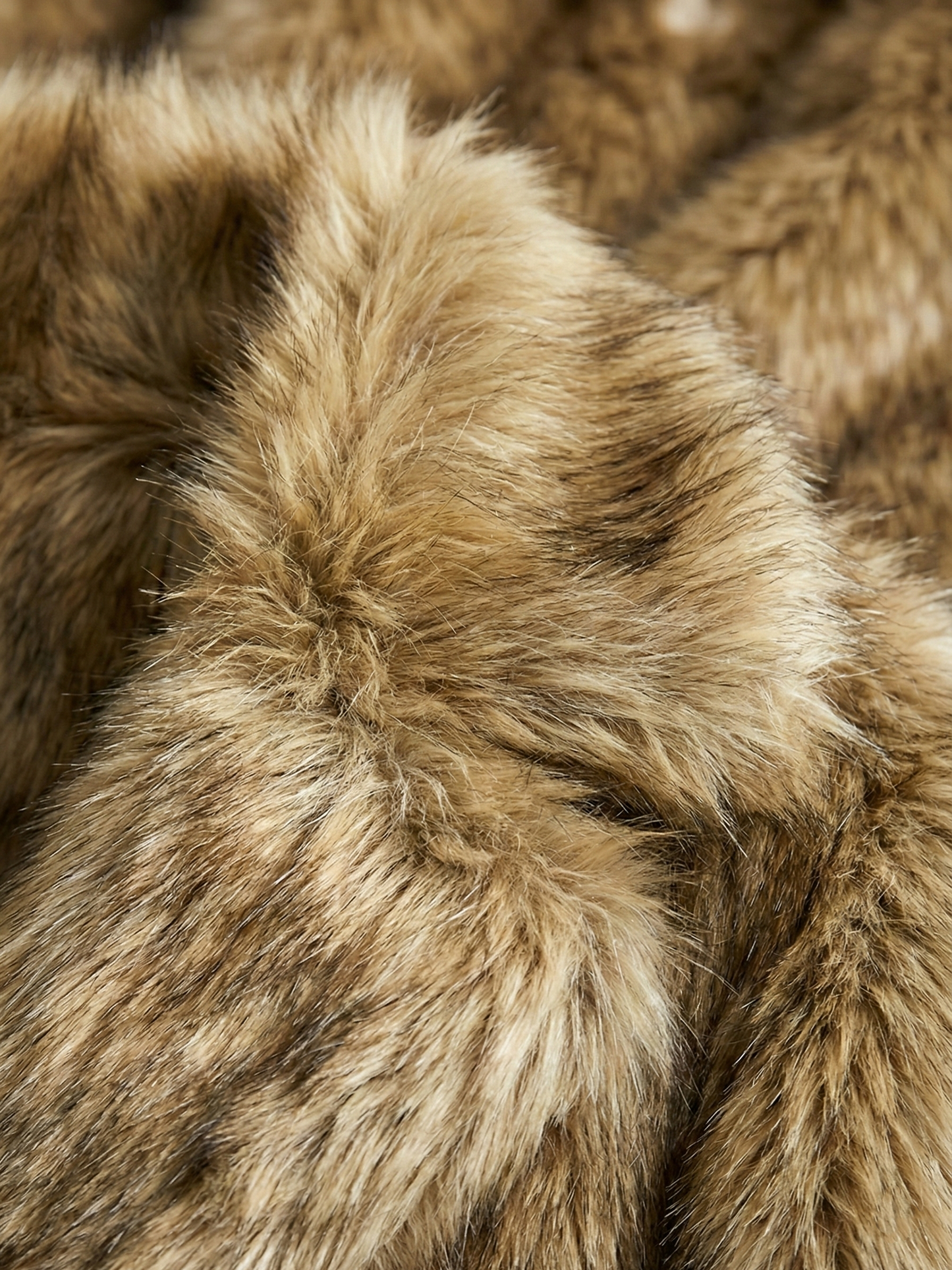 Emily | Faux Fur Cropped Winter Jacket
