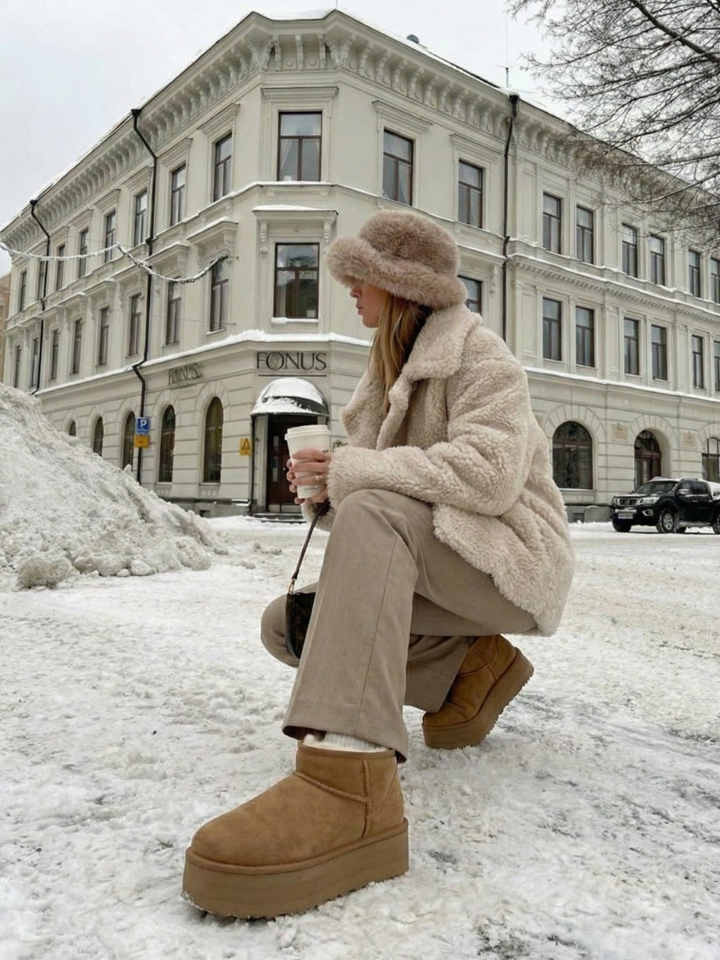 Suede-Effect Platform Boots with Faux Fur Lining