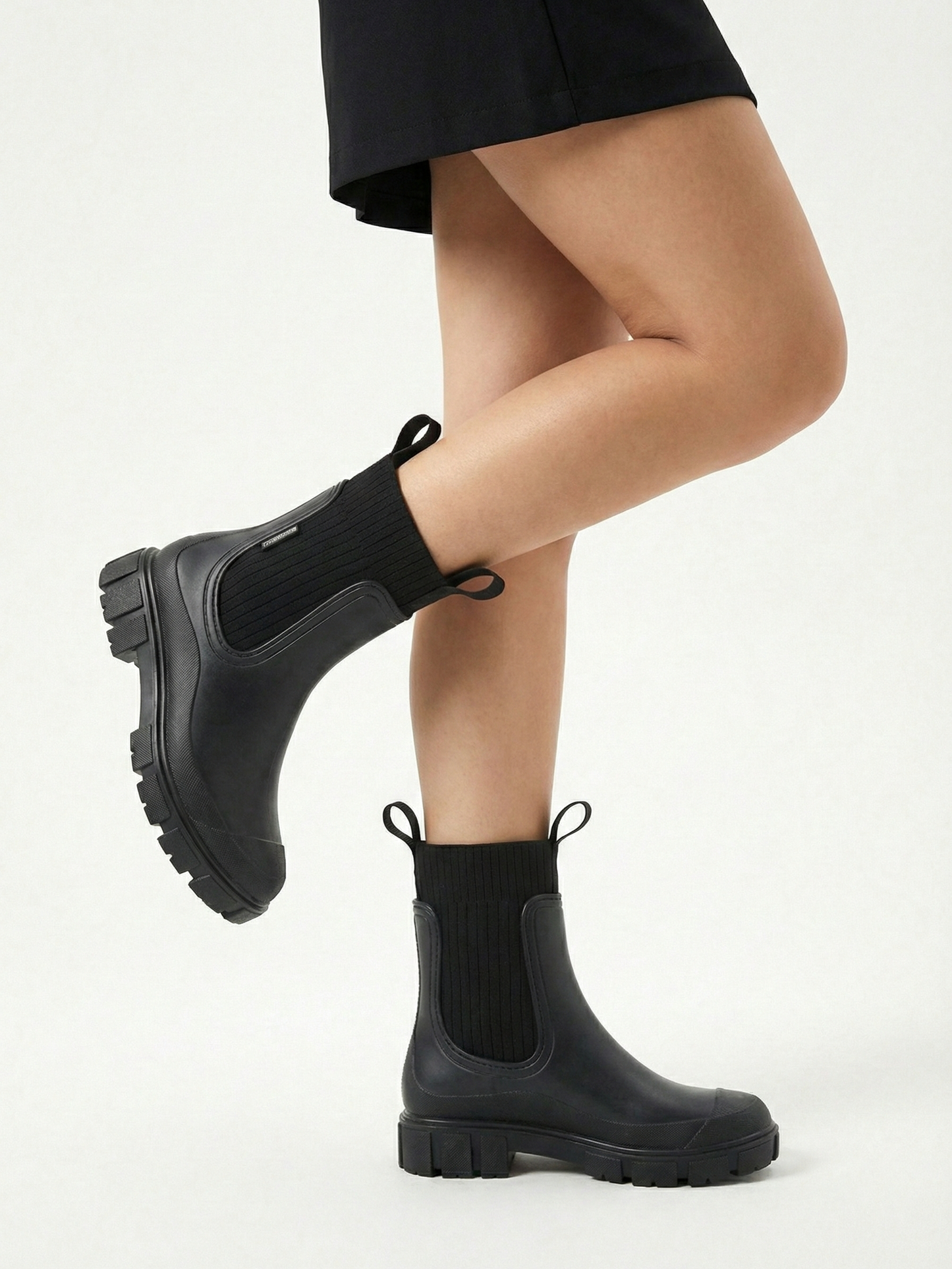Belarus | Chunky Chelsea Ankle Boots